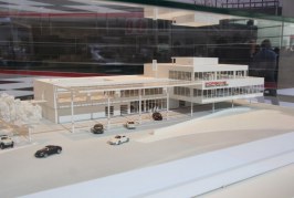 Paris 2014 - Présentation de la maquette du Porsche Experience Center Le Mans
