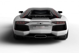 Lamborghini Aventador LP 700-4 Pirelli Edition
