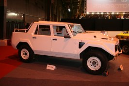 Rétromobile 2015 - Lamborghini LM002 de 1988