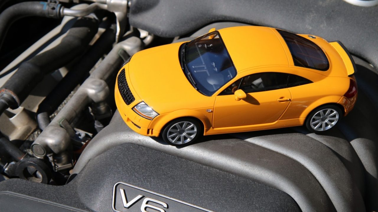 Audi TT Coupé delfin grey metallic