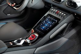 Lamborghini intègre Alexa d'Amazon dans la Huracán EVO 2020