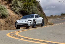 De nouveaux modèles Porsche hybrides et électriques : 911, 718, Macan, Taycan Cross Turismo