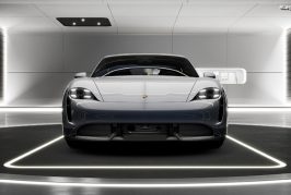 Taycan VR Experience - Découverte virtuelle de la première Porsche électrique