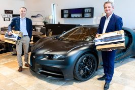 Bugatti - Opération de don d’ordinateurs pour les collégiens alsaciens