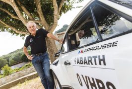 Porsche félicite Gérard Larrousse pour son 80ème anniversaire