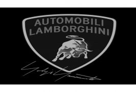 Collaboration entre Lamborghini et le styliste Yohji Yamamoto