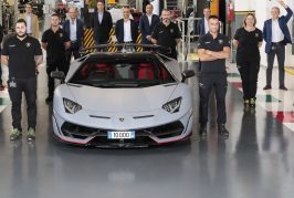 Lamborghini célèbre la production de sa 10 000ème Aventador