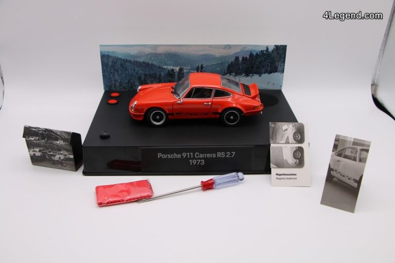 FRANZIS – Porsche 911 Carrera RS 2.7 – Calendrier De L’Avent 1/24 – Avec Son Et Livre 52 Pages