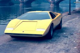 La Lamborghini Countach LP 500 fête ses 50 ans