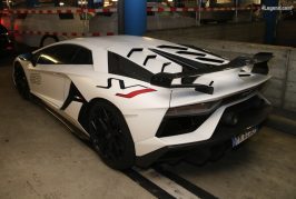 Rappel de Lamborghini Aventador SVJ Coupé pour un risque de perte du capot moteur