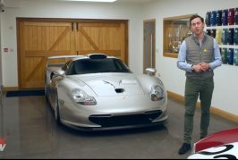 Vidéo de la prise en main détaillée de la Porsche 911 GT1 Strassenversion