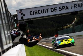 Premier doublé GT britannique à Spa-Francorchamps et 2 podiums au Imola GT Open pour Lamborghini