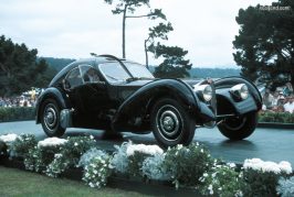 Bugatti célèbre le 70ème anniversaire du légendaire Pebble Beach Concours d’Elegance