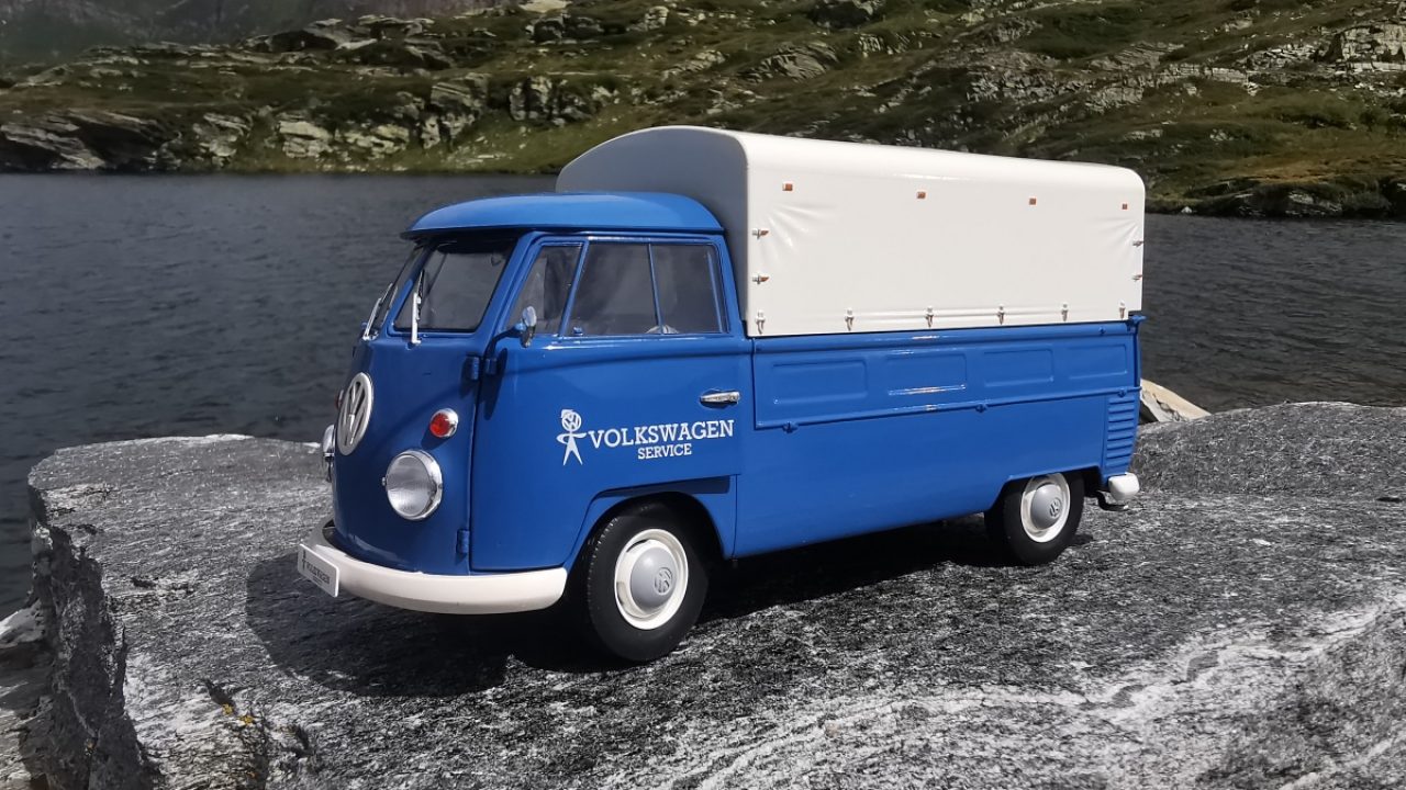 Volkswagen T1 Pick Up Volkswagen Service Solido – Le mythique Combi de retour et il enlève l'arrière au 1/18