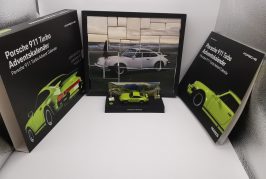Calendrier de l’Avent Porsche 2021 avec une miniature sonore 911 Turbo au 1:43 à monter - Edition Franzis