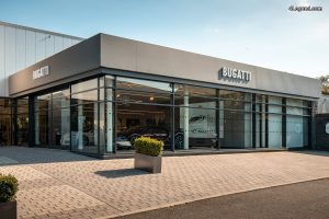 big-showroom-bugatti-manchester-300x200.