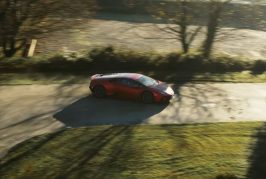Une belle vidéo de Noël signée Lamborghini