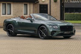 Bentley Continental GT Cabriolet Equestrian Edition par Mulliner - Un modèle unique sur le thème du cheval