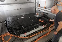 Visite du centre d'essai des batteries Audi à Gaimersheim