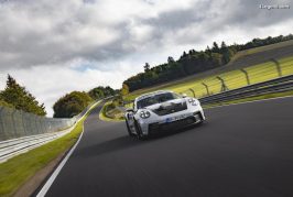 La Porsche 911 GT3 RS boucle le ring en 6:49.328 minutes