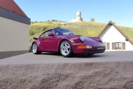 Miniature Porsche 911 Turbo 3.6 type 964 rouge Rubis par Solido au 1:18