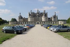 3 routes mythiques à faire en voitures de collection en France