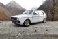 Miniature VW Golf Mk1 White Custom de Solido au 1:18