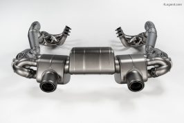 Akrapovič a développé un échappement pour la Porsche 718 Cayman GT4 RS