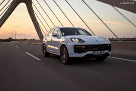 Porsche Cayenne Turbo E-Hybrid - Le plus puissant des Cayenne