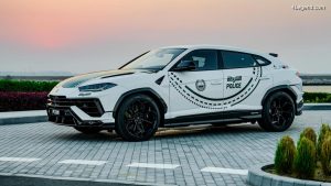 big-lamborghini-urus-performante-police-