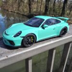 Miniature Porsche 911 GT3 Type 991.2 verte de 2018 par GT Spirit au 1/18 – GT550