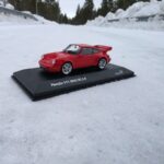 Miniature Porsche 911 Carrera RS 3.8 Type 964 rouge par Solido au 1/43 – S4316901
