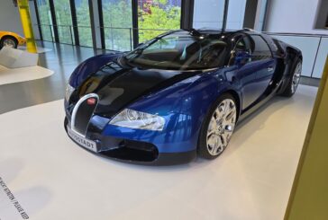 Bugatti EB 16.4 Veyron Concept de 2000 : la dernière étude avant la Veyron de série