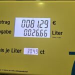 3,049 €/litre : le prix de l&rsquo;essence explose en Allemagne, des records capturés sur le terrain