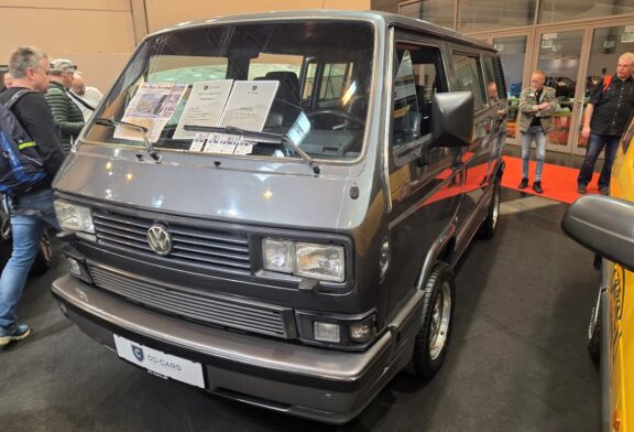 VW T3 Caravelle Oettinger de 1987 : un mini-bus à moteur six cylindres