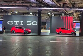 Paris 2026 - Volkswagen célèbre les 50 ans de la GTI